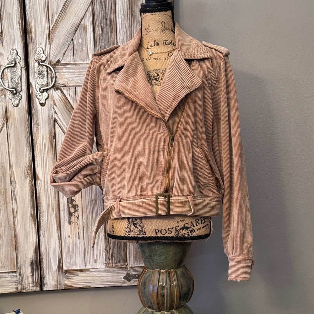 Adorable Pol brand Tan Corduroy Moto style Jacket! Like new! - Picture 3 of 11